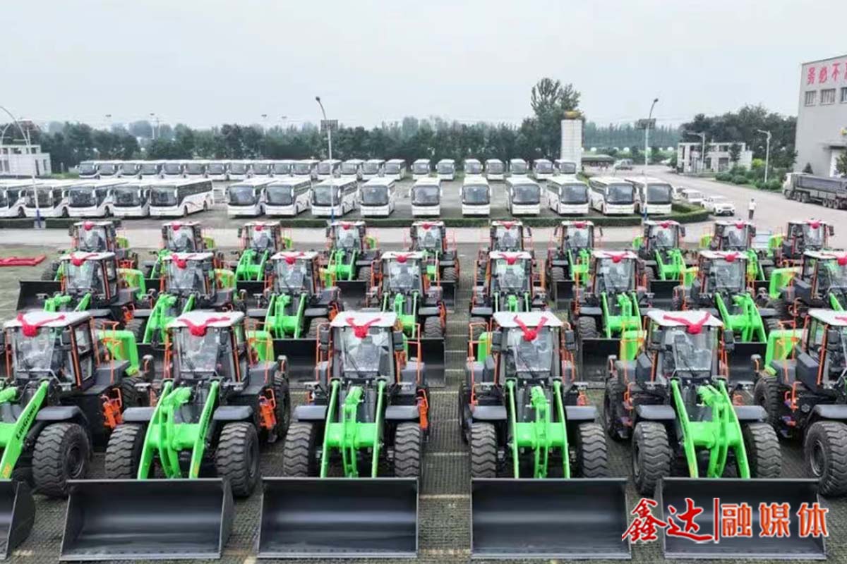 鑫達第二批電動裝載機入列運營，開啟綠色低碳發(fā)展新篇章！